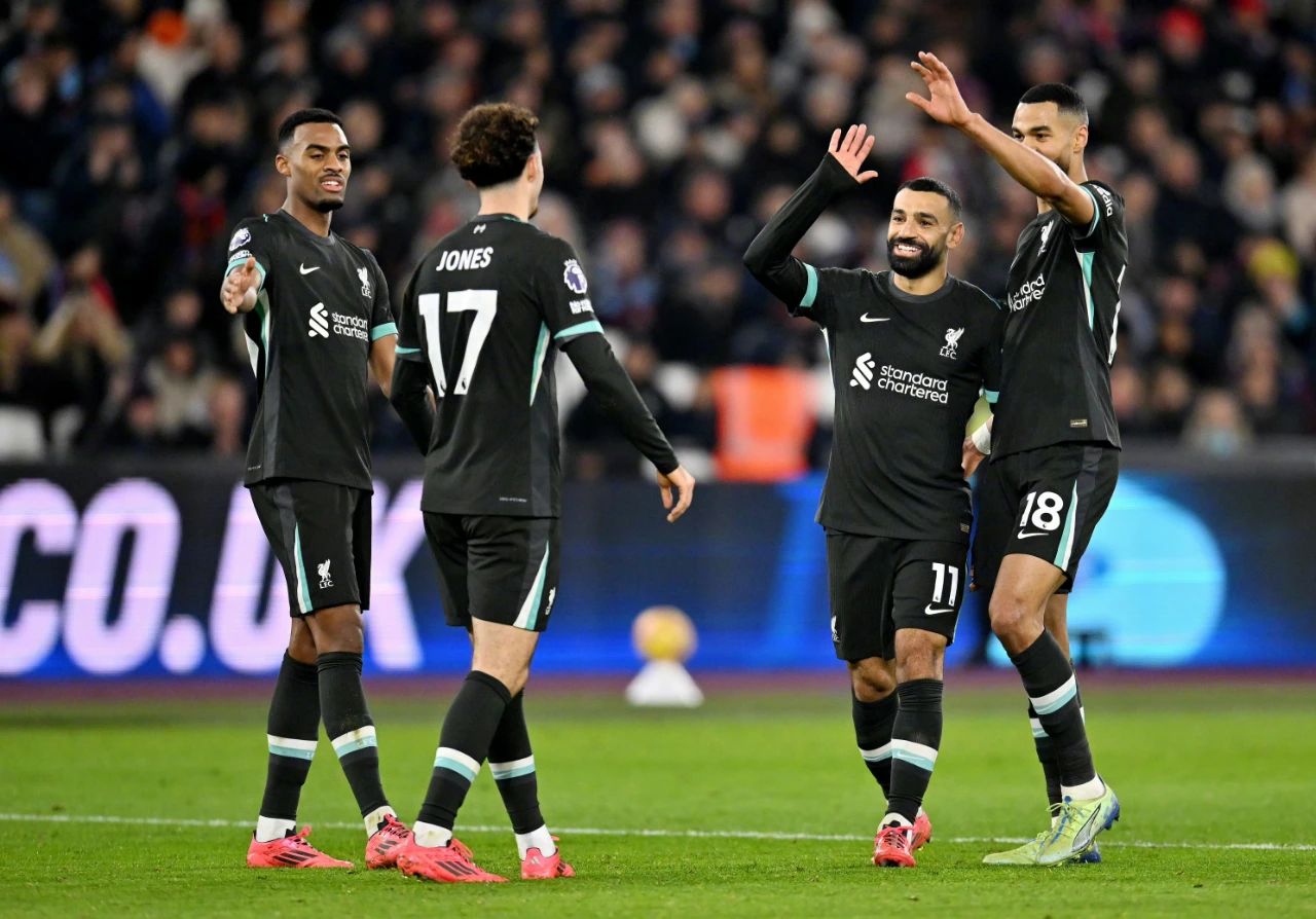 -关于萨拉赫赛事官方发布关键助攻新规，雄鹿争议不断！的信息